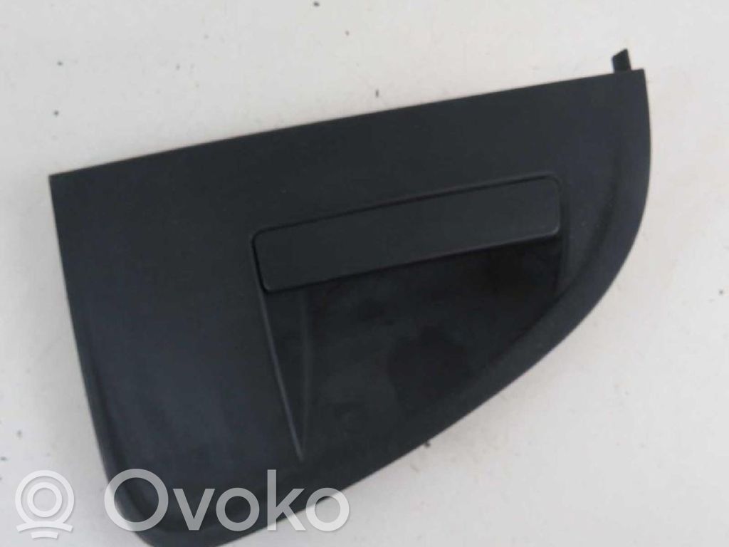 Chevrolet Aveo Manecilla externa puerta trasera 