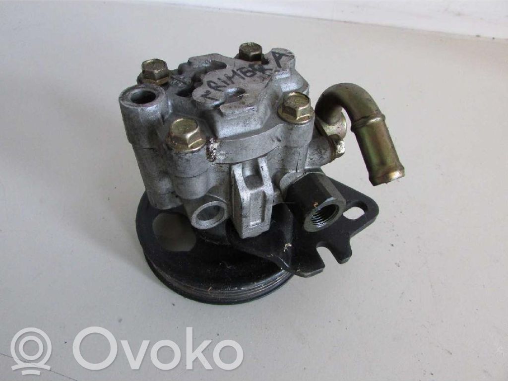 Nissan Almera Ohjaustehostimen pumppu 