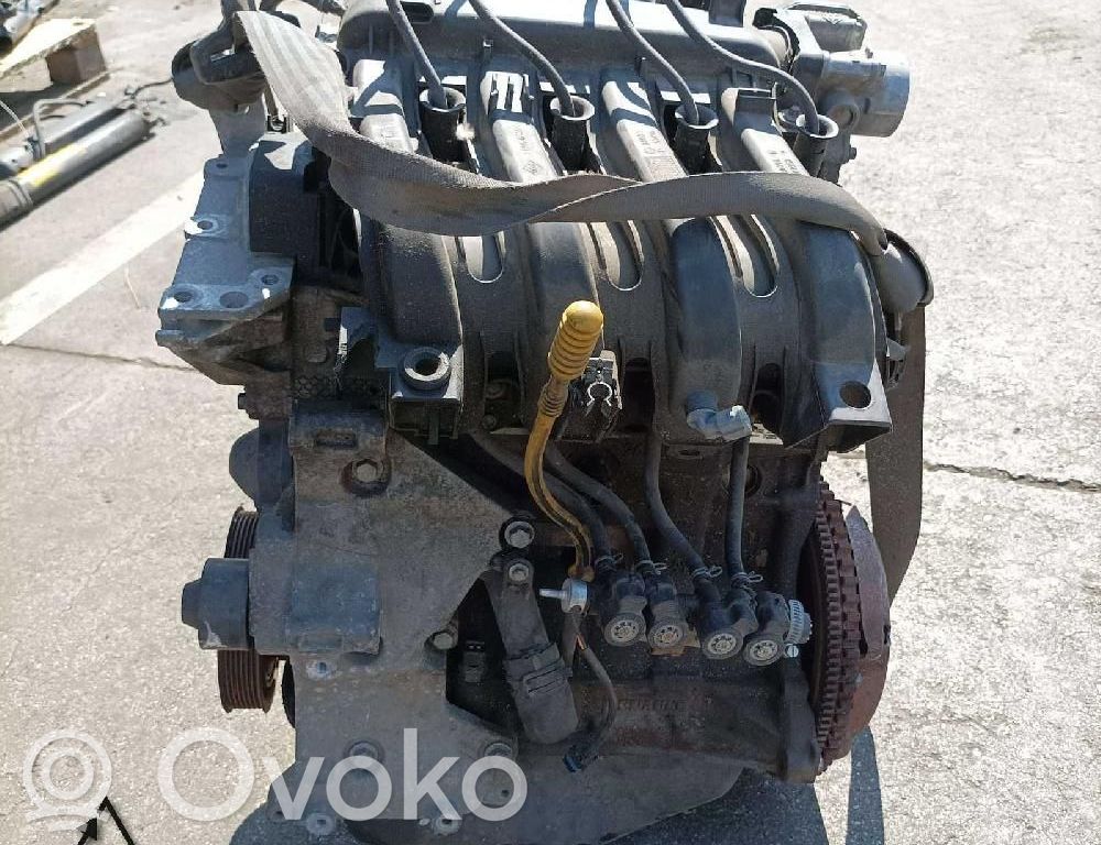 Renault Clio III Двигатель 