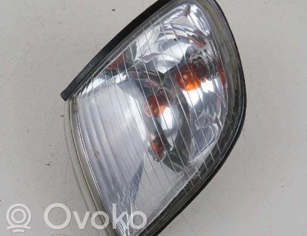 Hyundai H-1, Starex, Satellite Front indicator light 