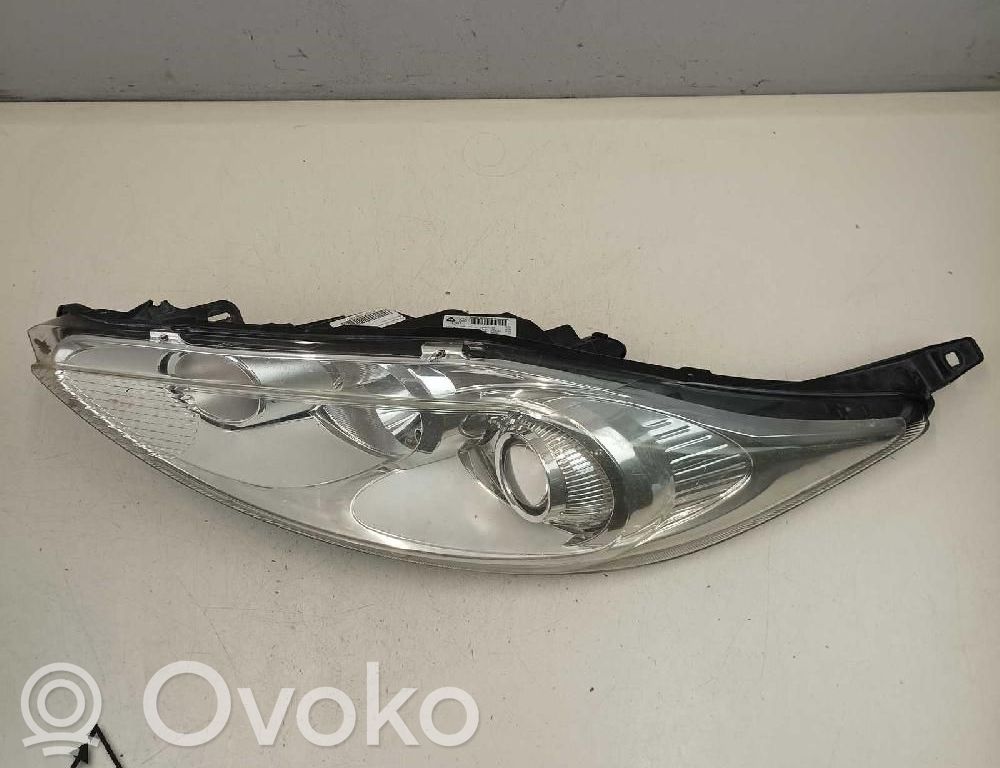 Ford Fiesta Priekinio žibinto stiklas 