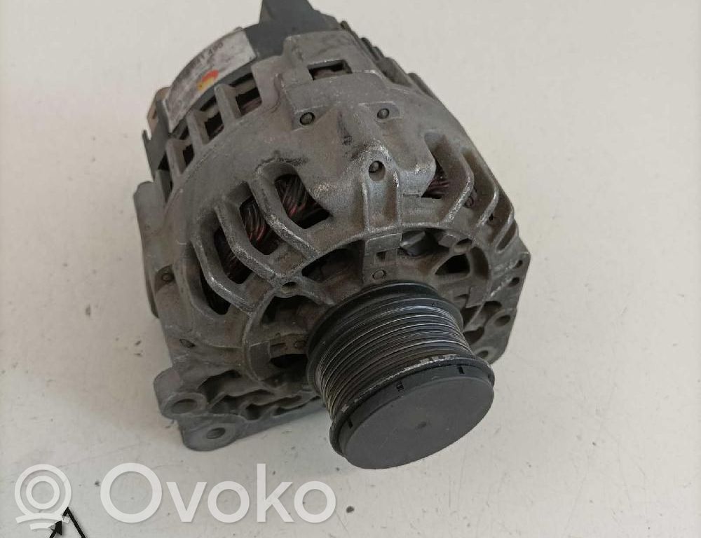 Skoda Octavia Mk2 (1Z) Alternador 