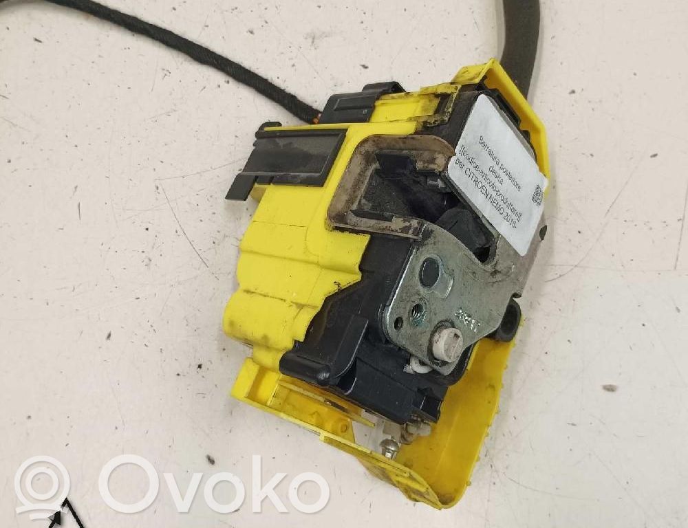 Zamek drzwi tylnych   1370896080,Y17H092PCL