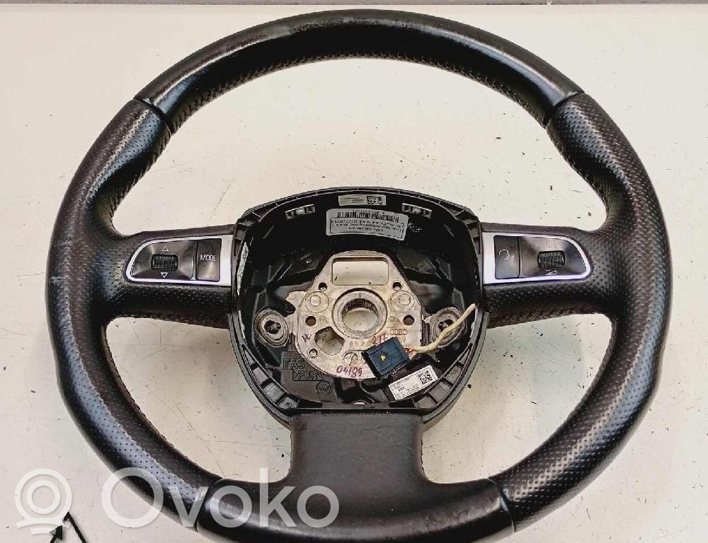 Audi A4 S4 B8 8K Ohjauspyörä 