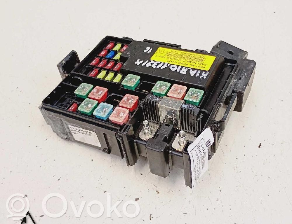 KIA Rio Fuse box set 