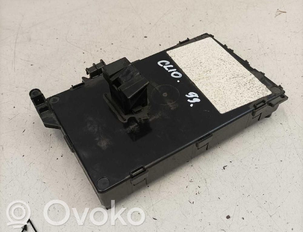 Renault Clio II Citu veidu vadības bloki / moduļi 