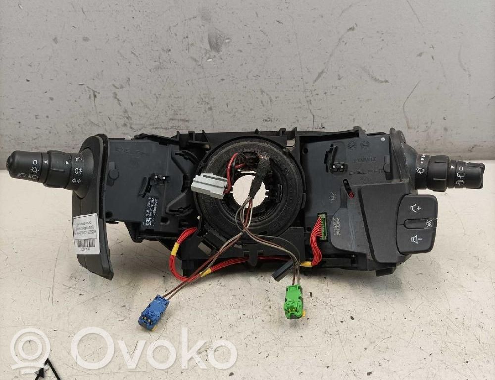 Renault Clio III Interrupteur d’éclairage 