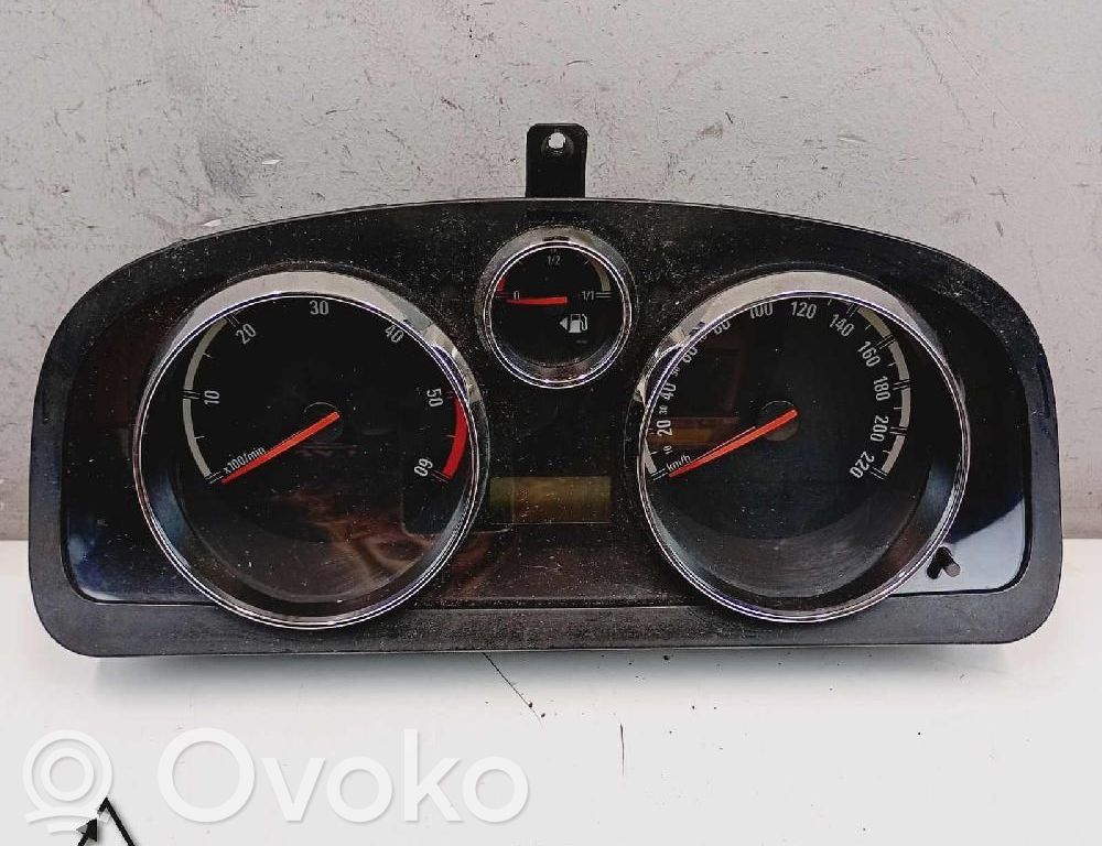 Opel Antara Speedometer (instrument cluster) 
