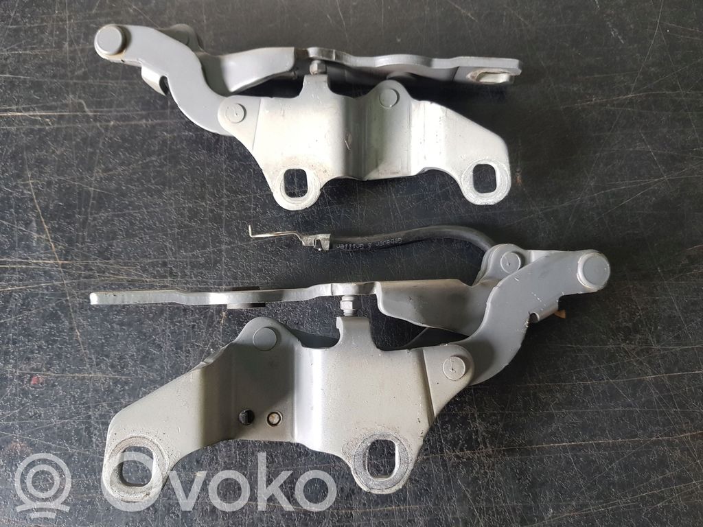 BMW 1 E81 E87 Engine bonnet/hood hinges 