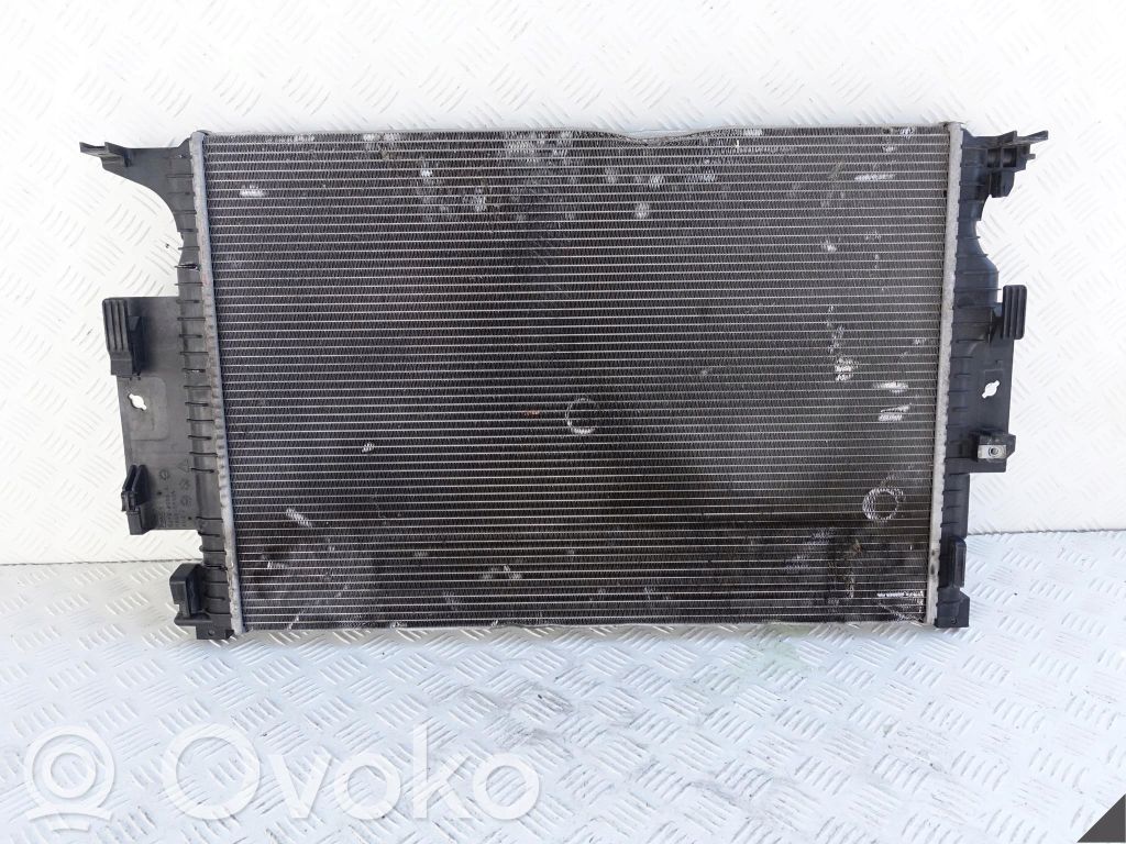 Aušinimo skysčio radiatorius   EJ738005AG