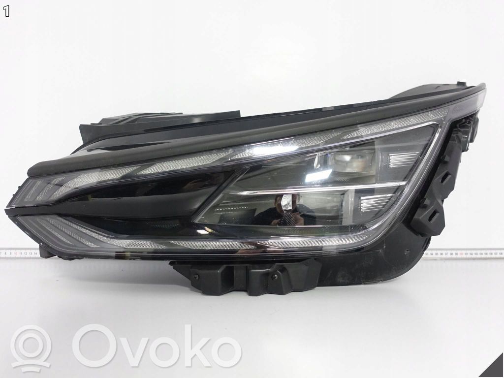 Headlight/headlamp   A5170783,A11L220110