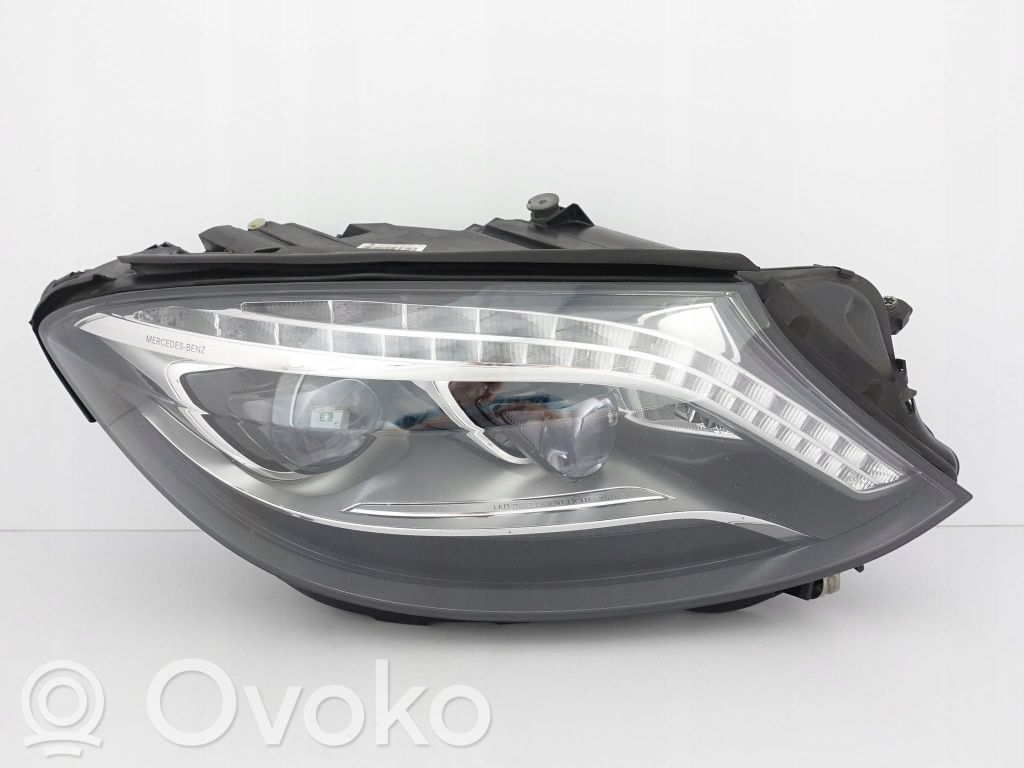 Mercedes-Benz S W222 Lampa przednia 