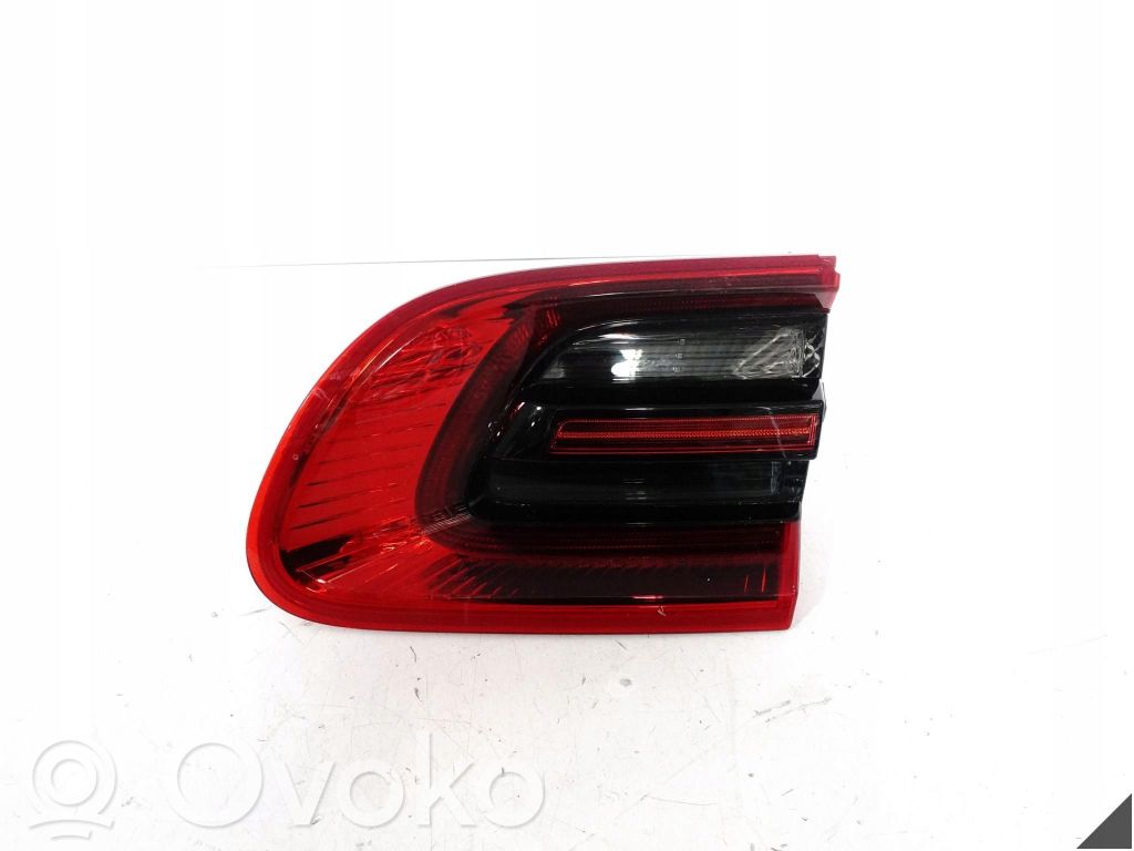 Porsche Macan (95B) Takaluukun takavalot 