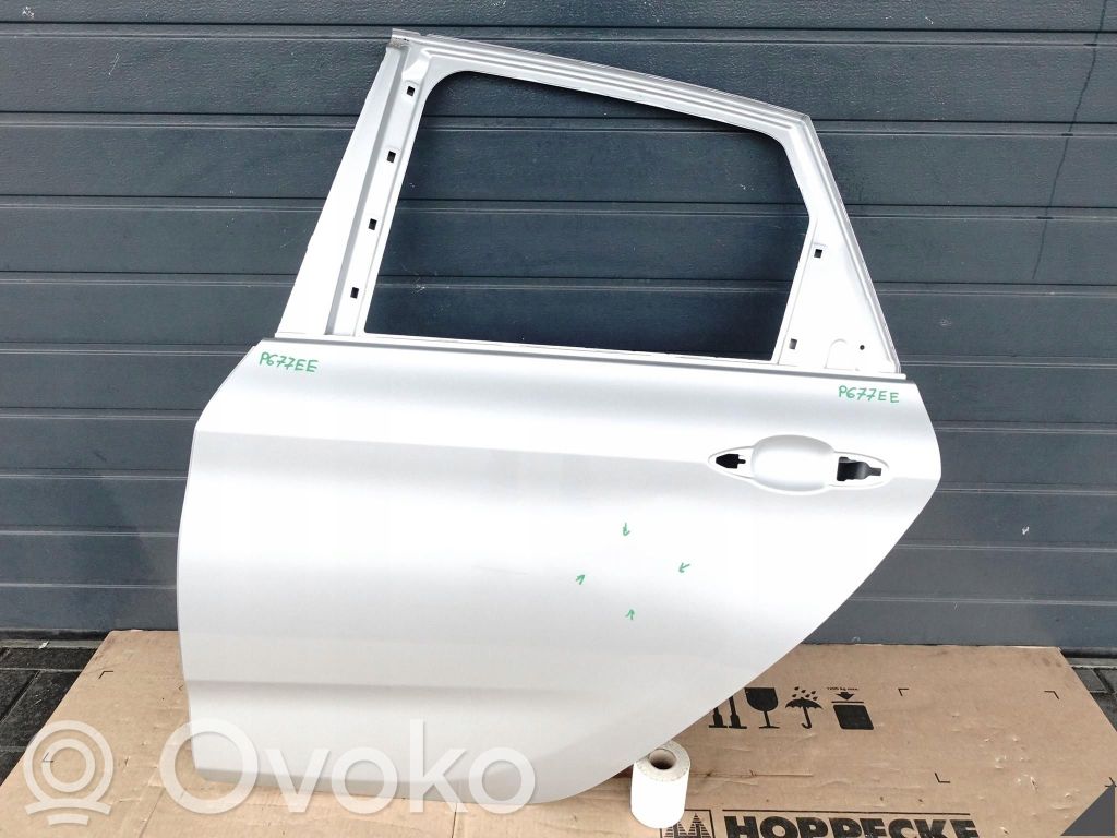 BMW 2 F45 Puerta trasera 