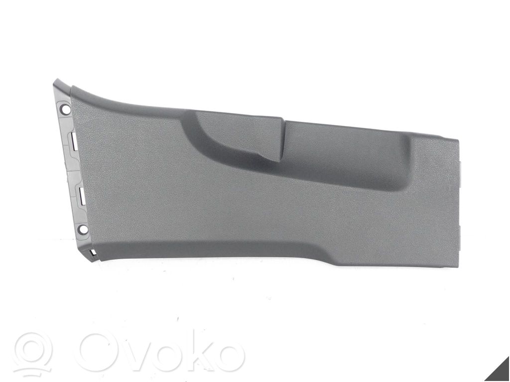 Audi Q3 F3 (B) pillar trim (bottom) 