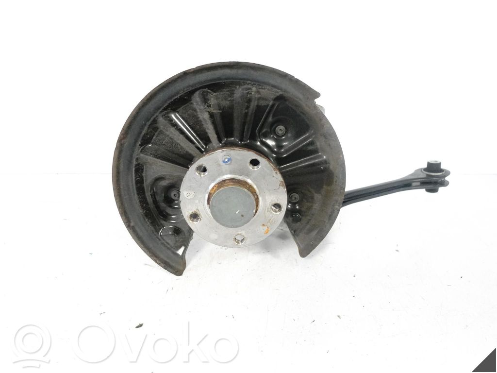 Audi Q3 F3 Zwrotnica koła tylnego 