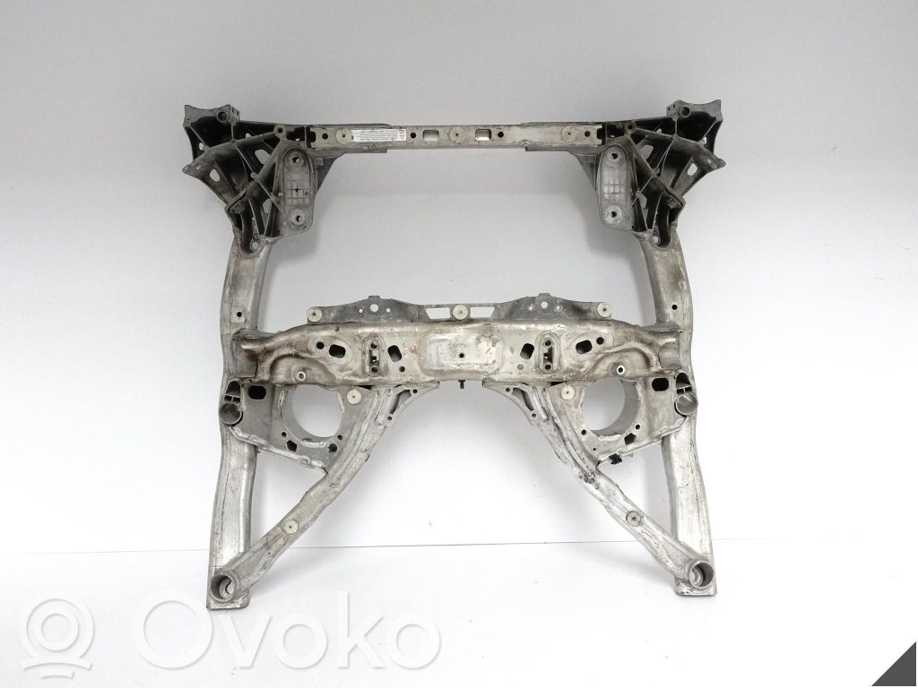BMW 5 G30 G31 G38 Rama pomocnicza przednia 