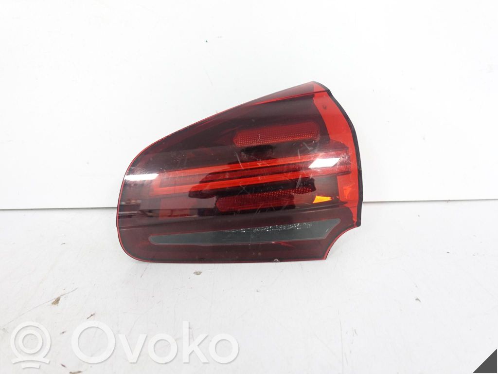 Porsche Cayenne (92A) Luci posteriori 