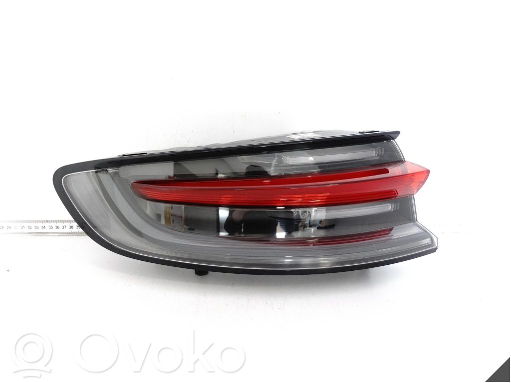Takavalot   95B945091AC,95B945091AC,617200,95B945091AJ,95B945091H,95B945091L,95B945091Q