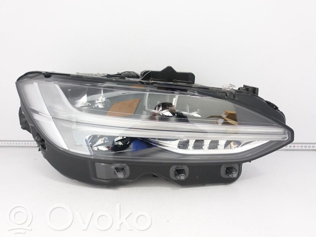 Lampa przednia   32420450,89917736
