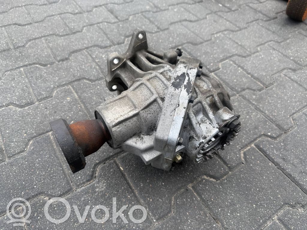Front differential   1023853