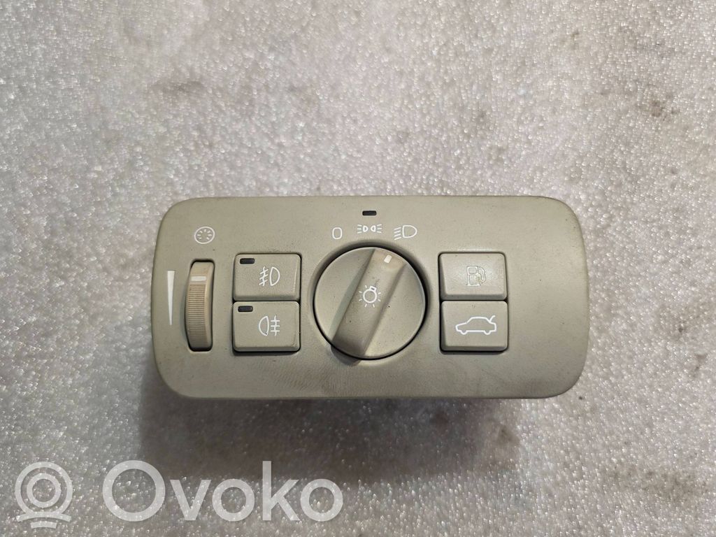 Interruptor de luz   30739422,04067323
