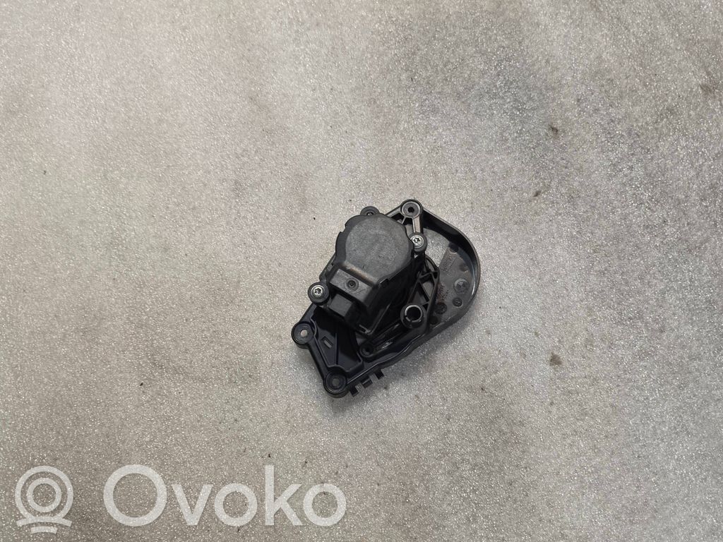 BMW 3 E90 E91 Oro sklendės varikliukas 