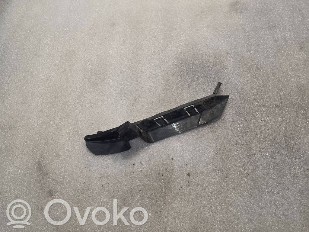 Front bumper mounting bracket   7033706,11460915