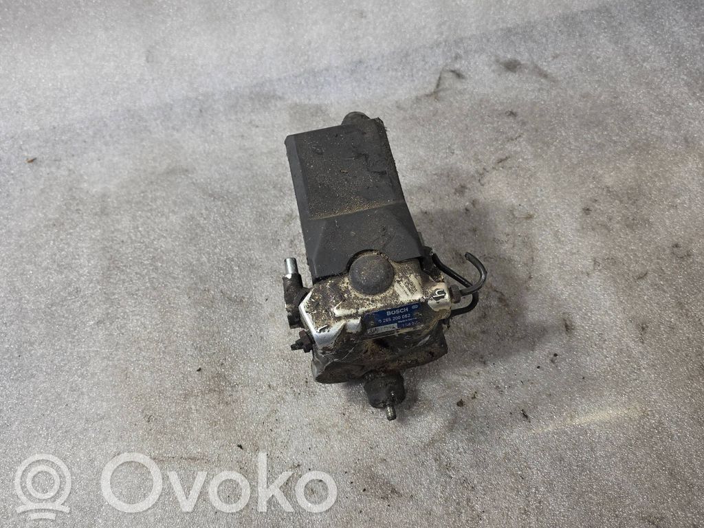 BMW 5 E34 ABS Pump 