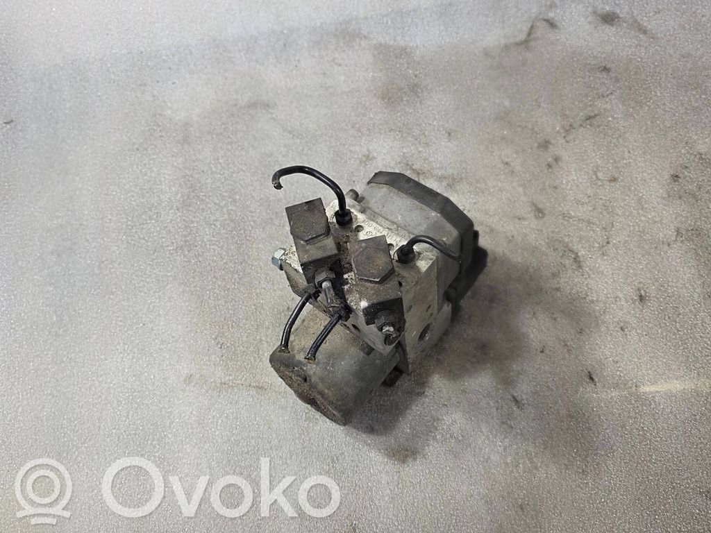 Audi A8 S8 D2 4D ABS bloks 
