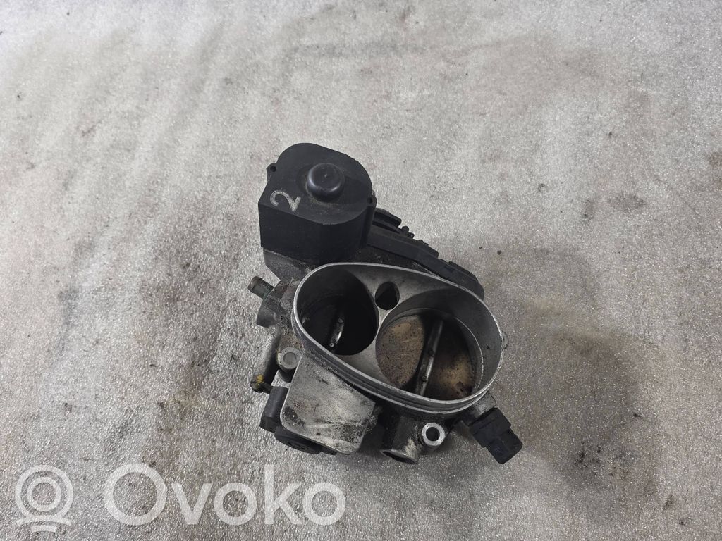 Audi A8 S8 D2 4D Droseļvārsts 