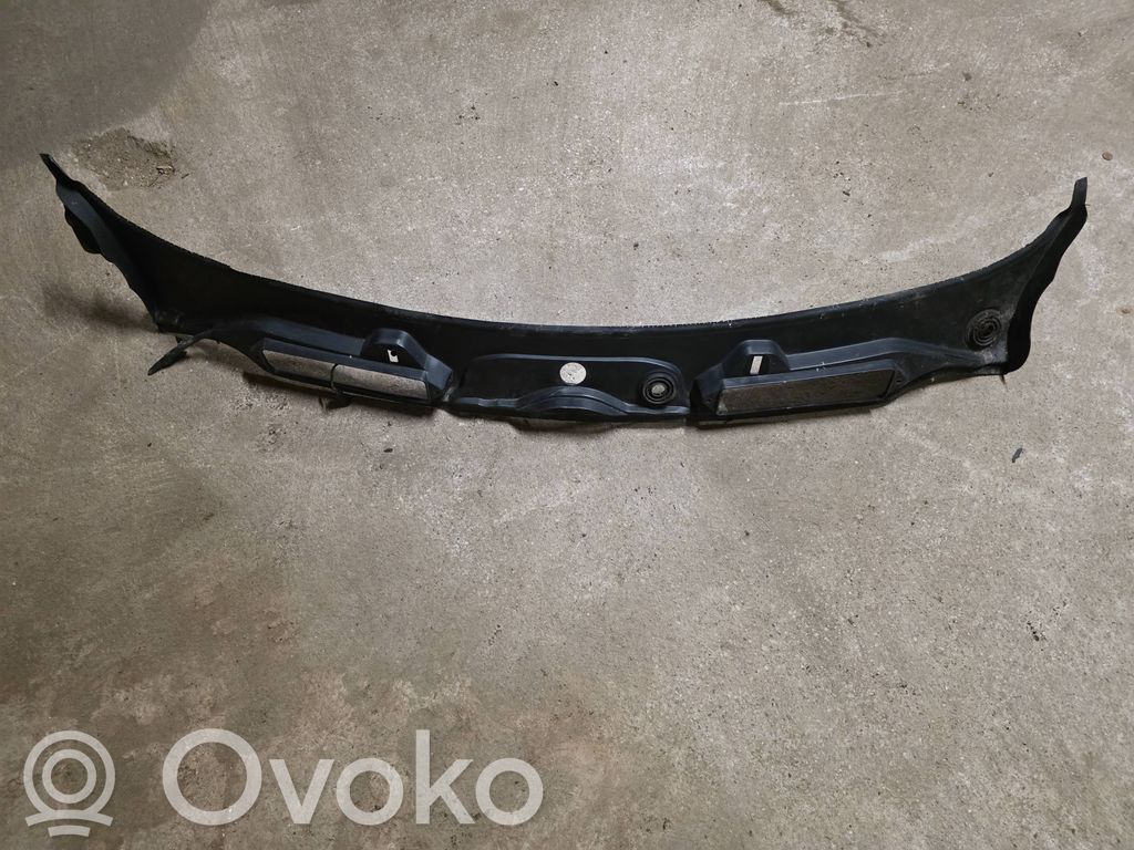 BMW 3 E90 E91 Valytuvų apdaila (-os) 