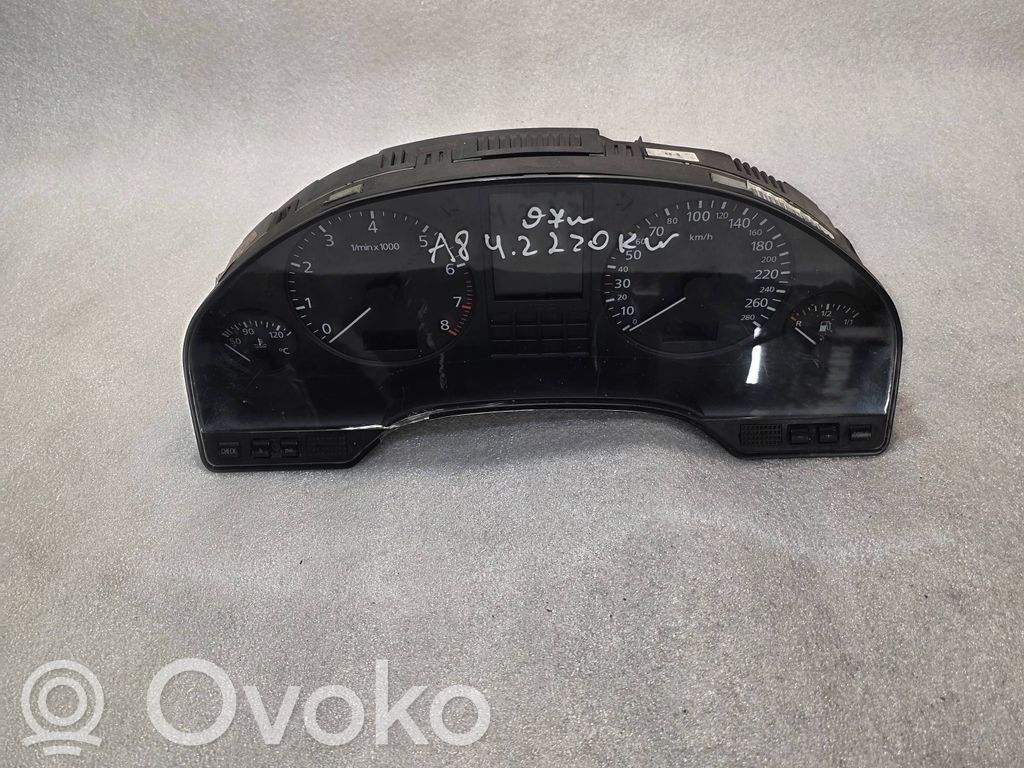 Audi A8 S8 D2 4D Nopeusmittari (mittaristo) 