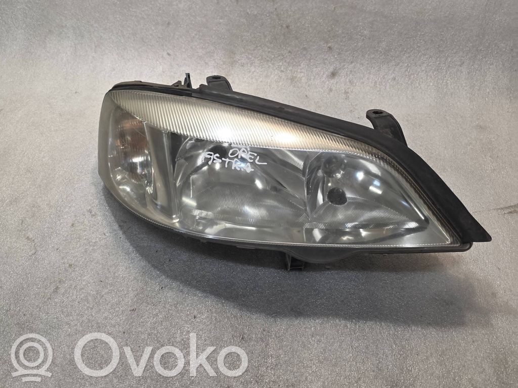 Opel Astra G Lampa przednia 