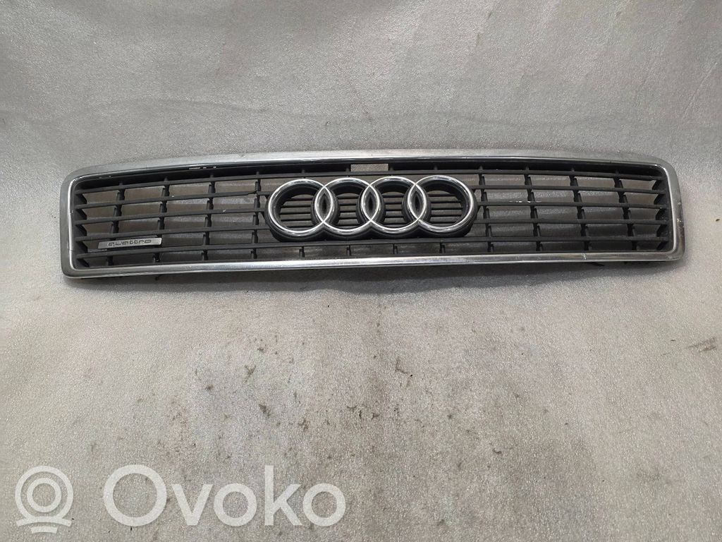 Audi A8 S8 D2 4D Etusäleikkö 