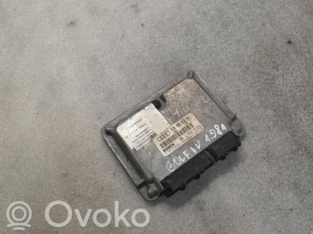 Volkswagen Golf IV Engine control unit/module 