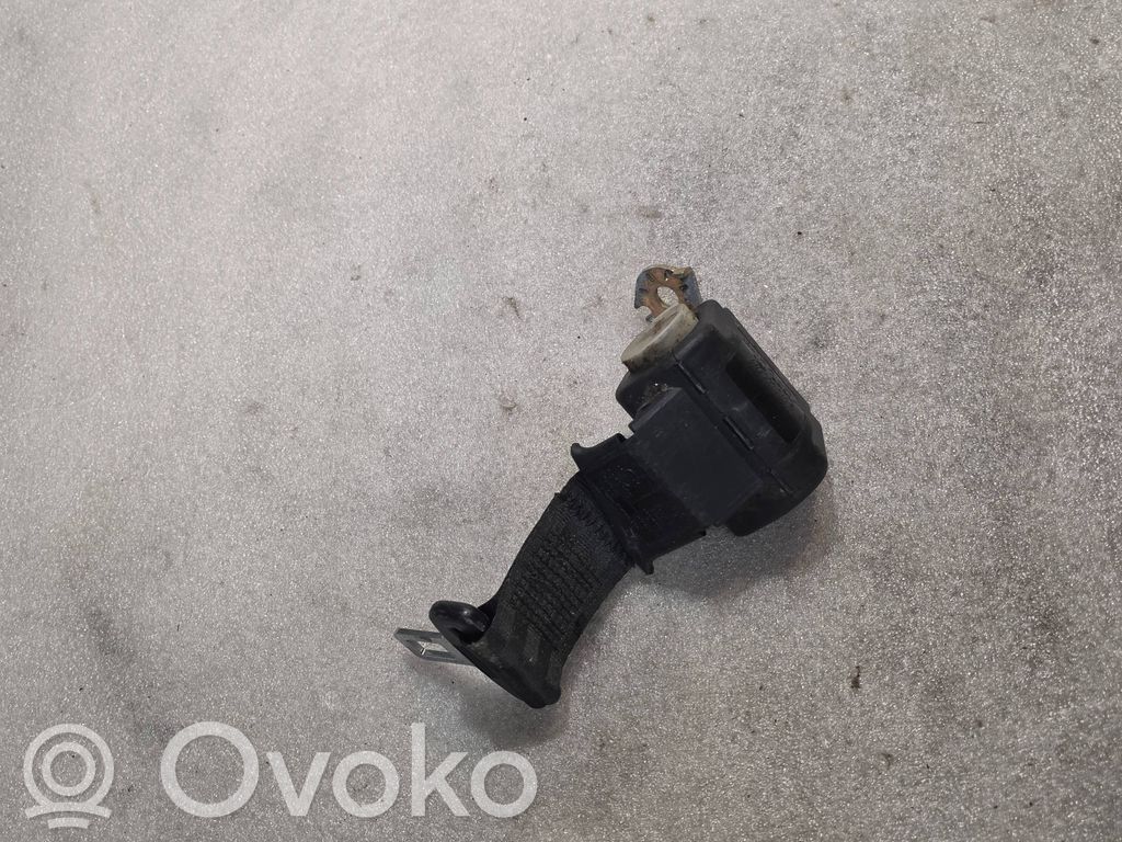 Audi V8 Sicherheitsgurt hinten 