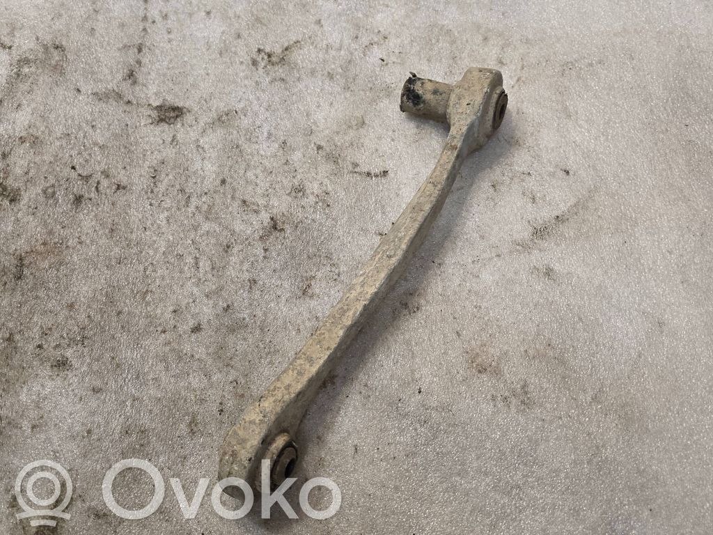 Audi A8 S8 D2 4D Takatukivarsi 