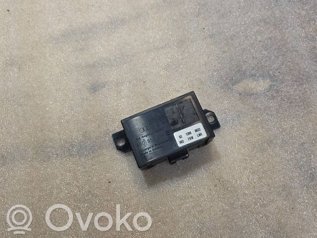 Audi A8 S8 D2 4D Immobilizer control unit/module 