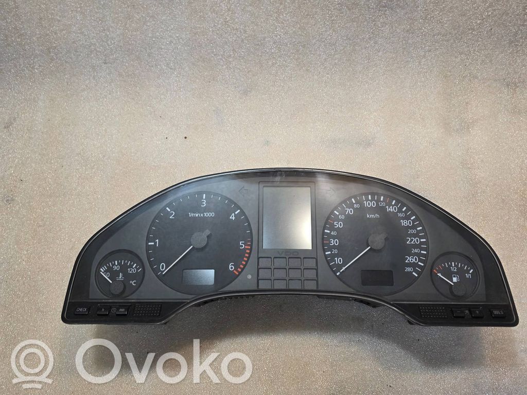 Audi A8 S8 D2 4D Velocímetro (tablero de instrumentos) 