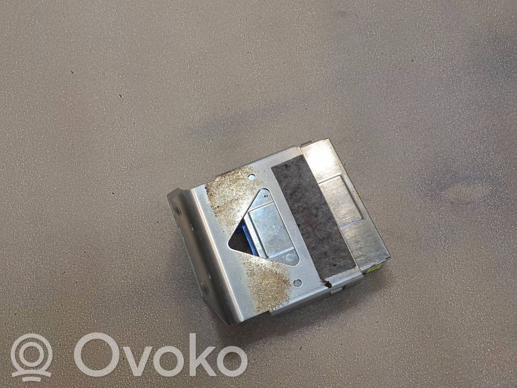Audi A8 S8 D2 4D GPS navigation control unit/module 