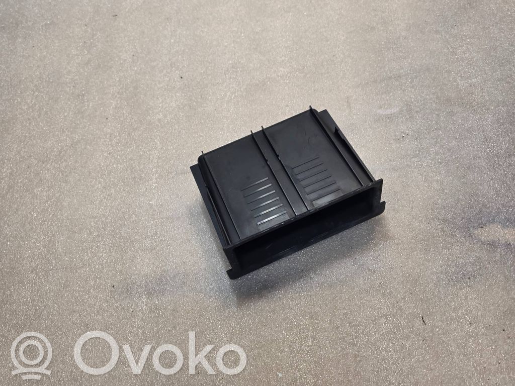 Daiktadėžė   51168161569