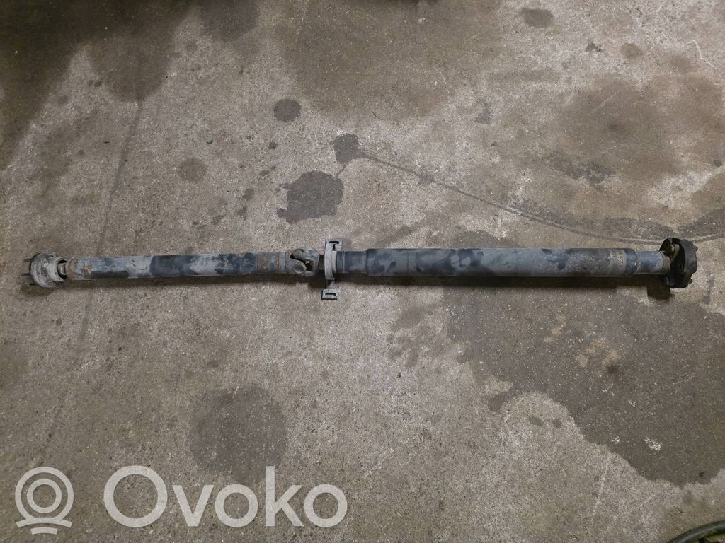 BMW 7 E38 Kardanas komplekte 