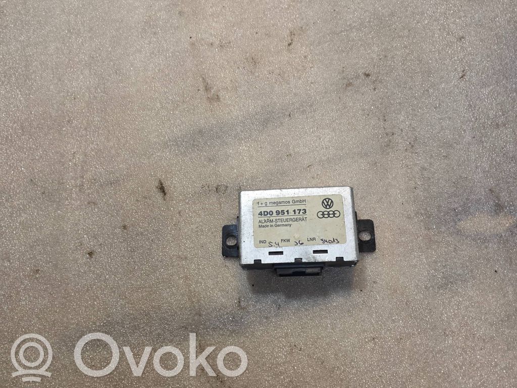 Audi A8 S8 D2 4D Alarm control unit/module 