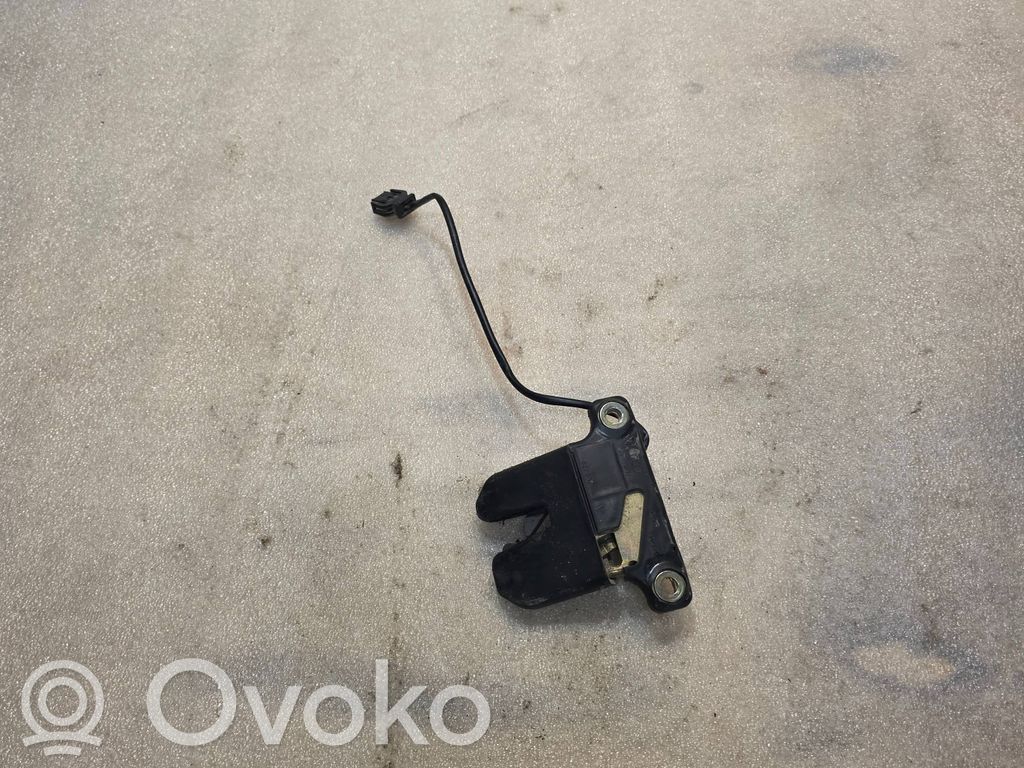 Tailgate/trunk/boot lock/catch/latch   827505