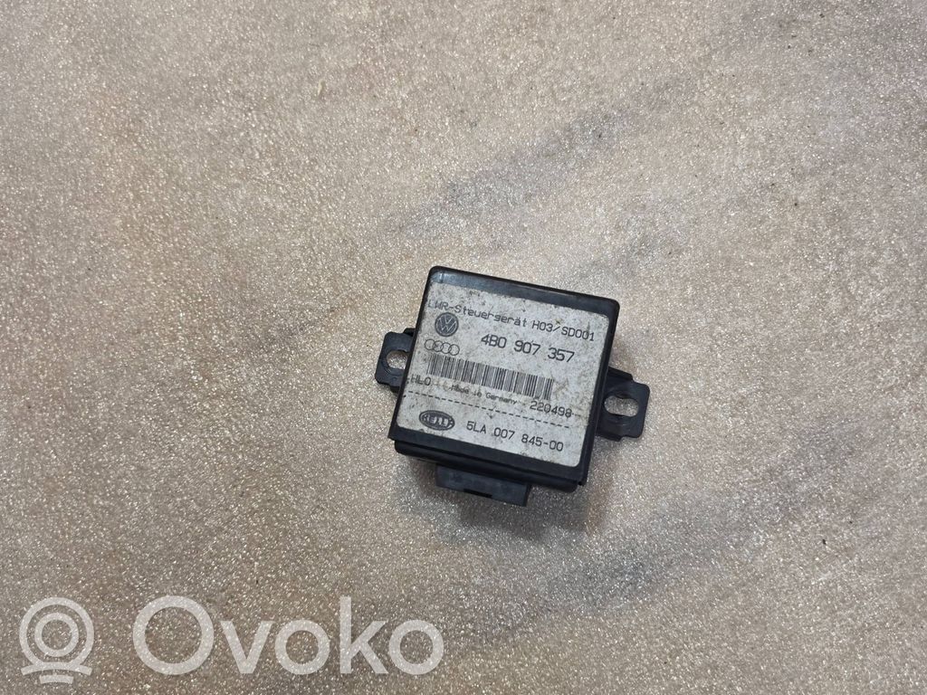Módulo de luz LCM   4B0907357,220498,5LA00784500