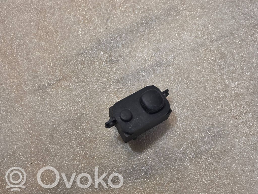 Steering wheel adjustment switch   4D0907703A,03482000