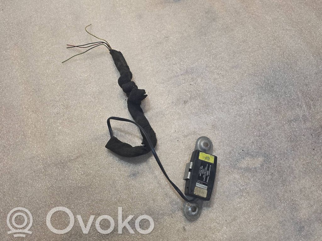 Antenos stiprintuvas   4D0919893,868616001