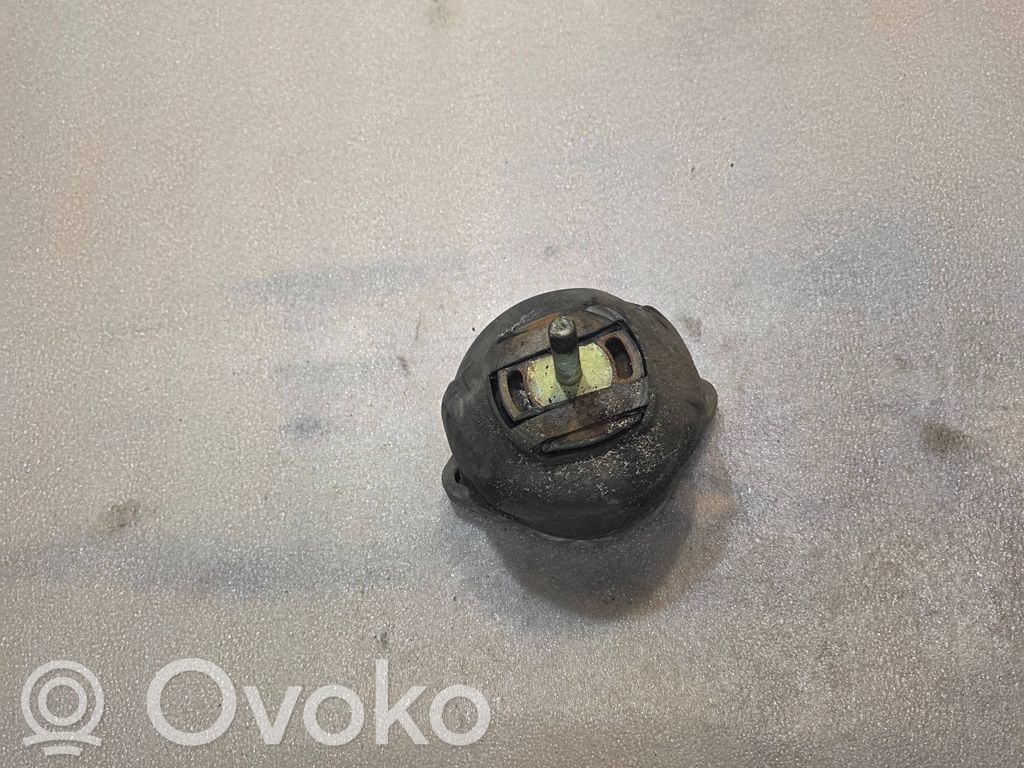 Audi A8 S8 D2 4D Pārnesumkārbas spilvens 