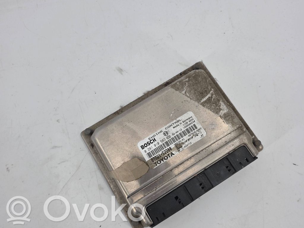 Toyota Yaris Engine control unit/module 